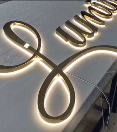 Customized LED Stainless Steel Crystal 3D Letter Lights for Outdoor Doorplates and Wall Advertising